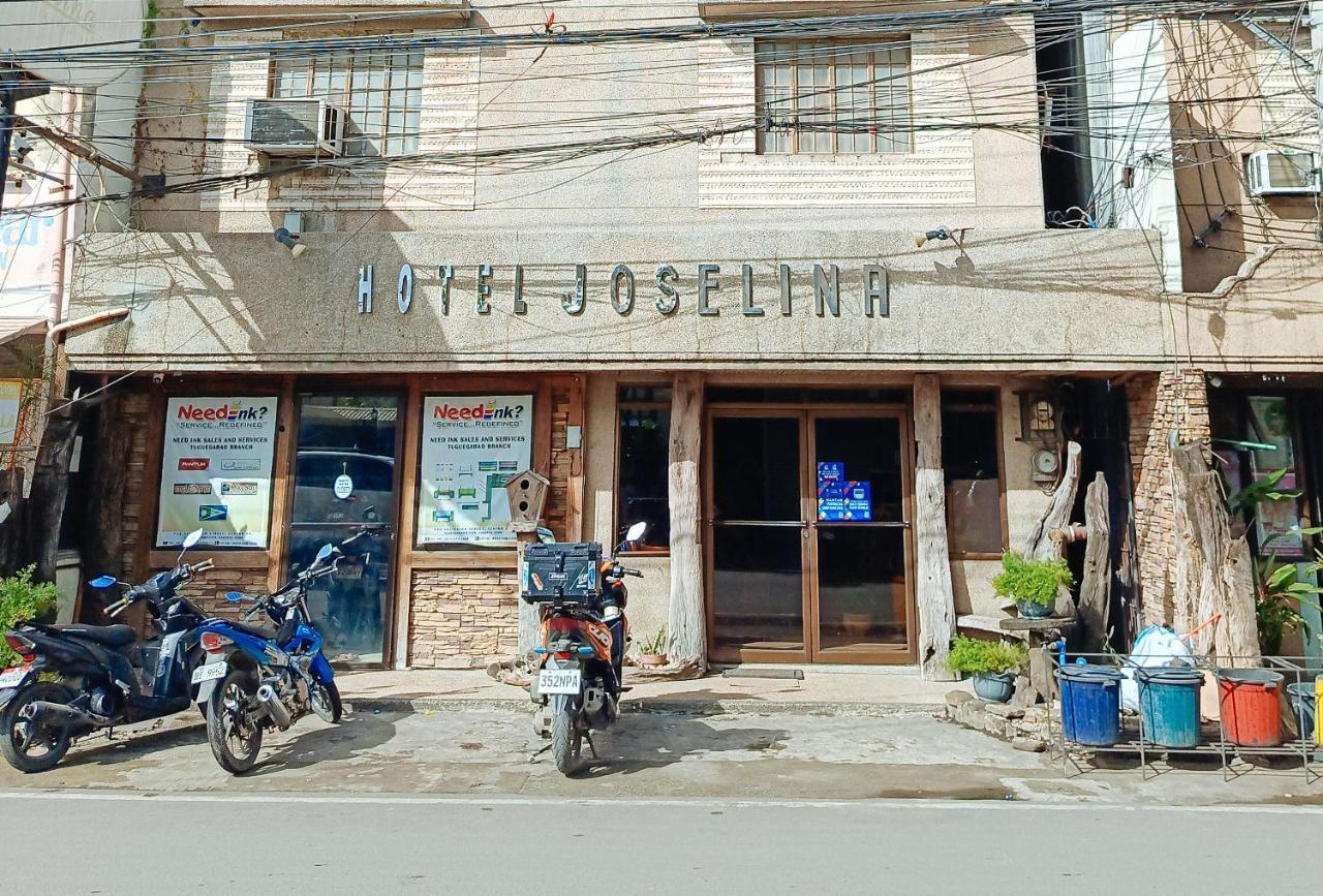 Hotel Joselina - Main Branch Tuguegarao City Buitenkant foto